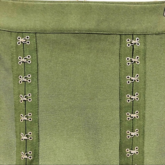 High Waist Front Double Hook Bandage Pencil Skirt - Picture 2 of 3